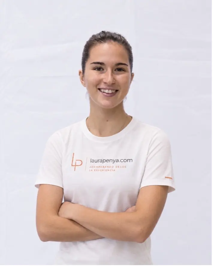 Portrait of Laura Peña, former professional basketball player